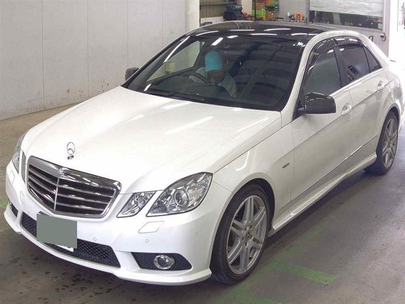 Купить автомобиль Mercedes E 250 с Аукциона в Японии